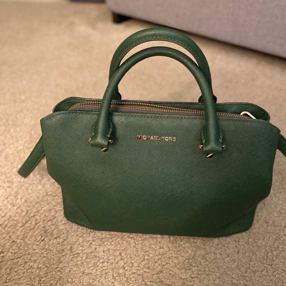 Mk Moss Color